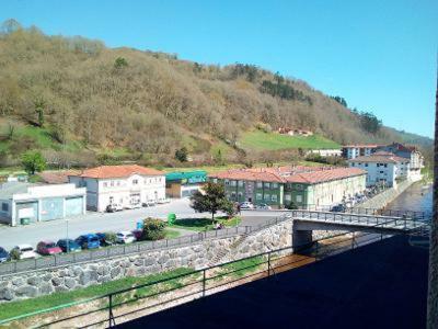 Appartement Lupamar Cangas Centro à Onís Extérieur photo